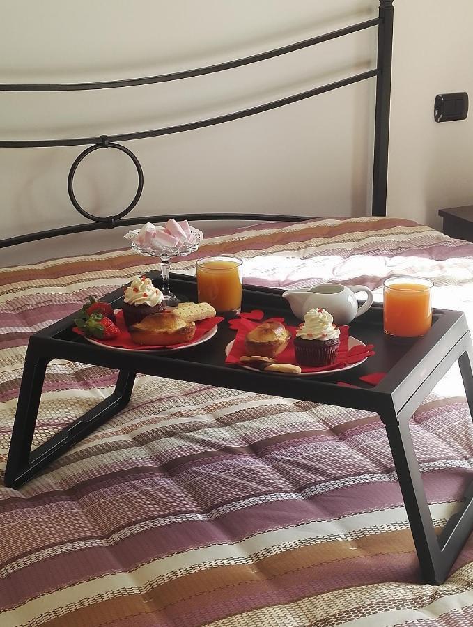 Il Grillo Parlante Bed & Breakfast Surbo Eksteriør bilde